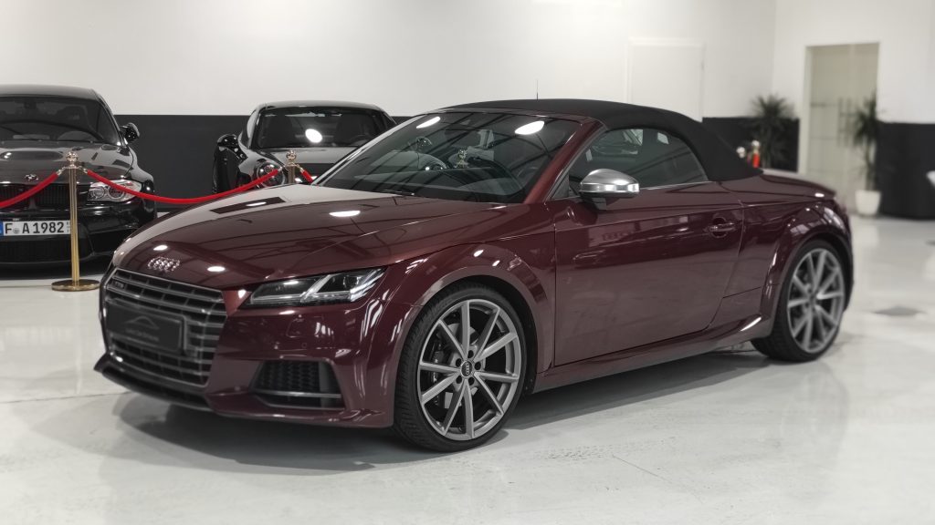 Glanzvolle Perfektion: Audi TTS mit Lackkorrektur und Keramikversiegelung 18 1657154731152