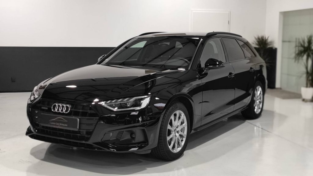 Meisterhafter Glanz: Der Audi A4 Avant erstrahlt mit Lackkorrektur und Keramikversiegelung 28 1657153456296