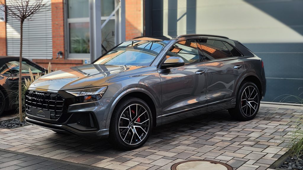 Exzellenter Glanz: Der Audi Q8 mit Lackkorrektur und Keramikversiegelung 21 IMG 20221126 121703